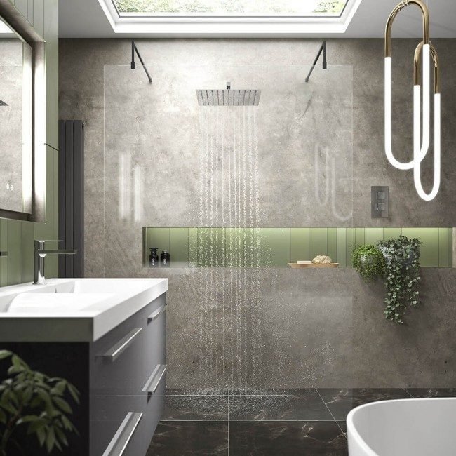 harbour-status-8mm-wetroom-screen-two-support-arms-lifestyle-2 (1)